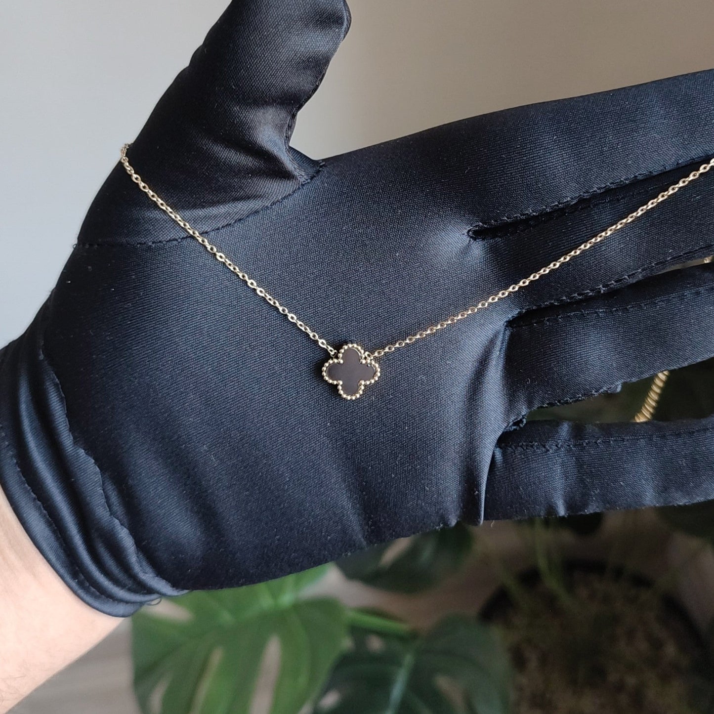 Collier Trèfle Noir