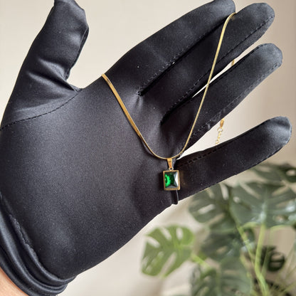 Collier Vert Éclatant