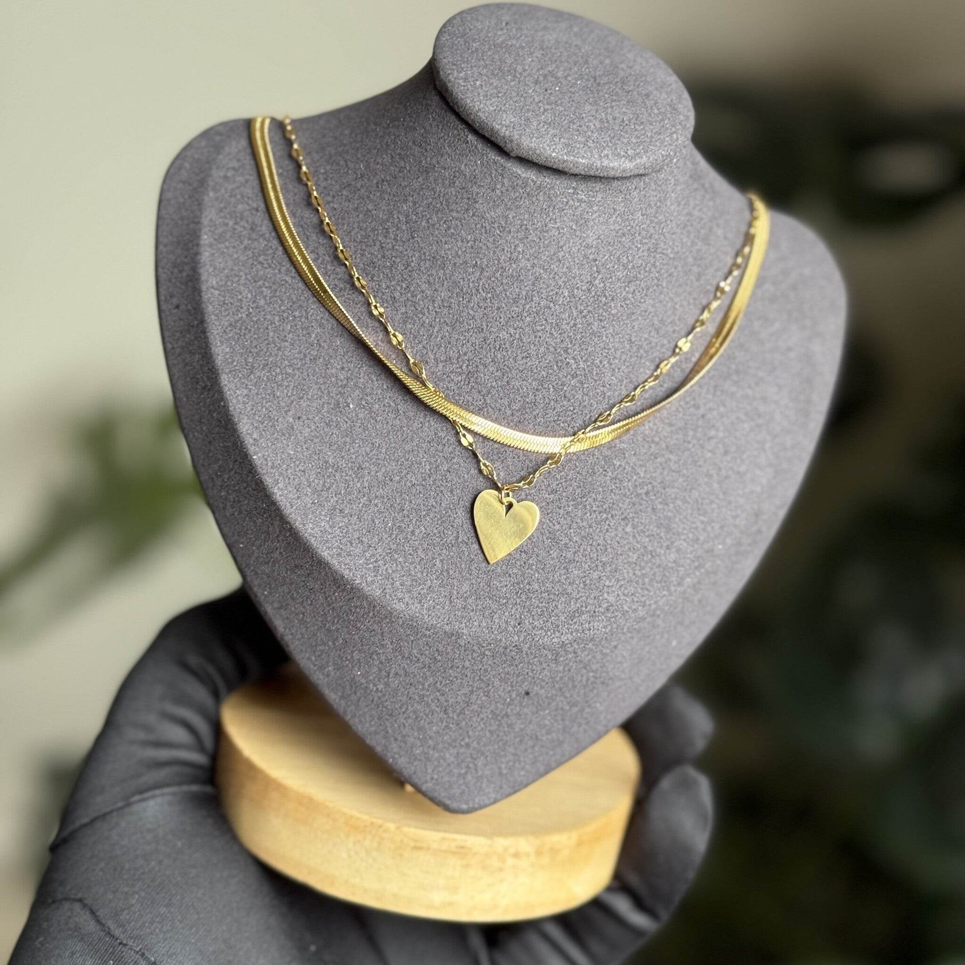 Collier Coeur Doré - Boutique R Luxuria