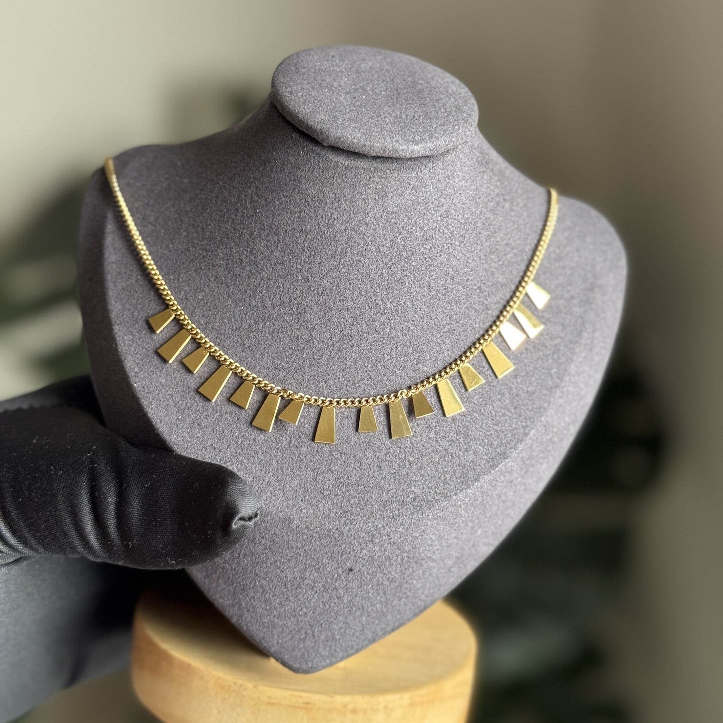 Collier Cascade Dorée - Boutique R Luxuria